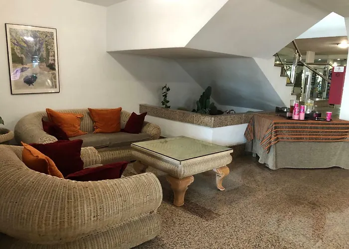 Faro * مورو ذيل خابلِ